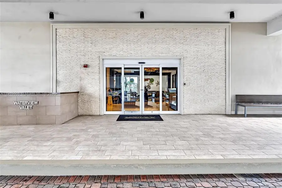 20515 E Country Club Dr #147, Aventura, FL 33180 - Image #3