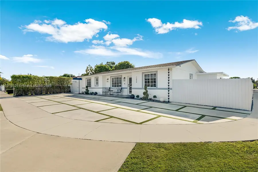 12030 SW 190th Ter, Miami, FL 33177 - Image #2