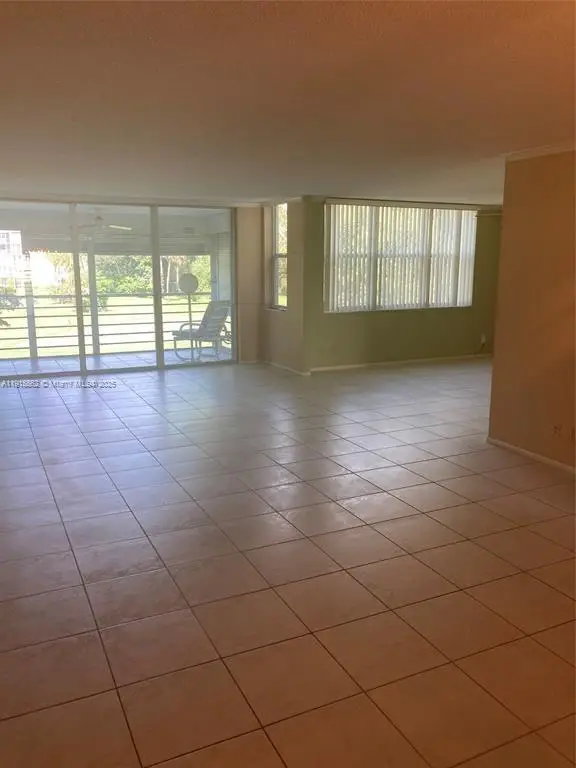 805 Cypress Blvd #309, Pompano Beach, FL 33069 - Image #2