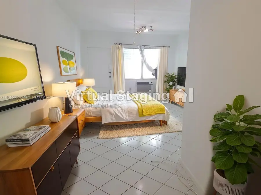 1021 Michigan Ave #10, Miami Beach, FL 33139 - Image #3