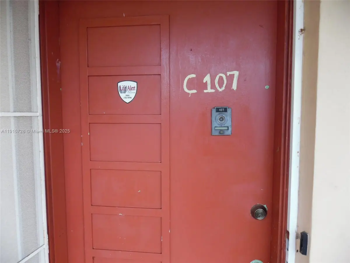 1501 NE 191st St #C107, Miami, FL 33179 - Image #1