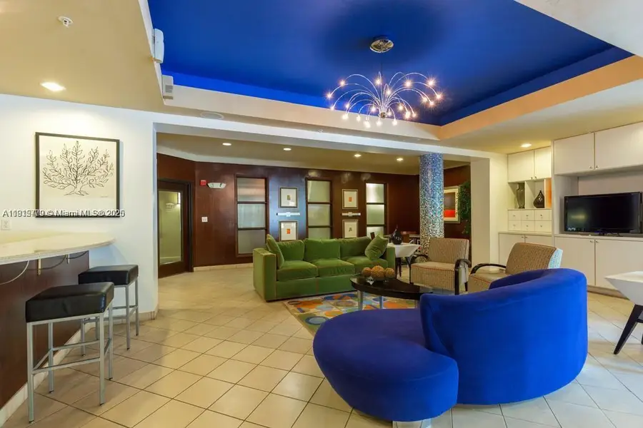 6001 SW 70th St #115, South Miami, FL 33143 - Image #2