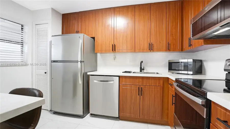 8255 Abbott Ave #403, Miami Beach, FL 33141 - Image #2
