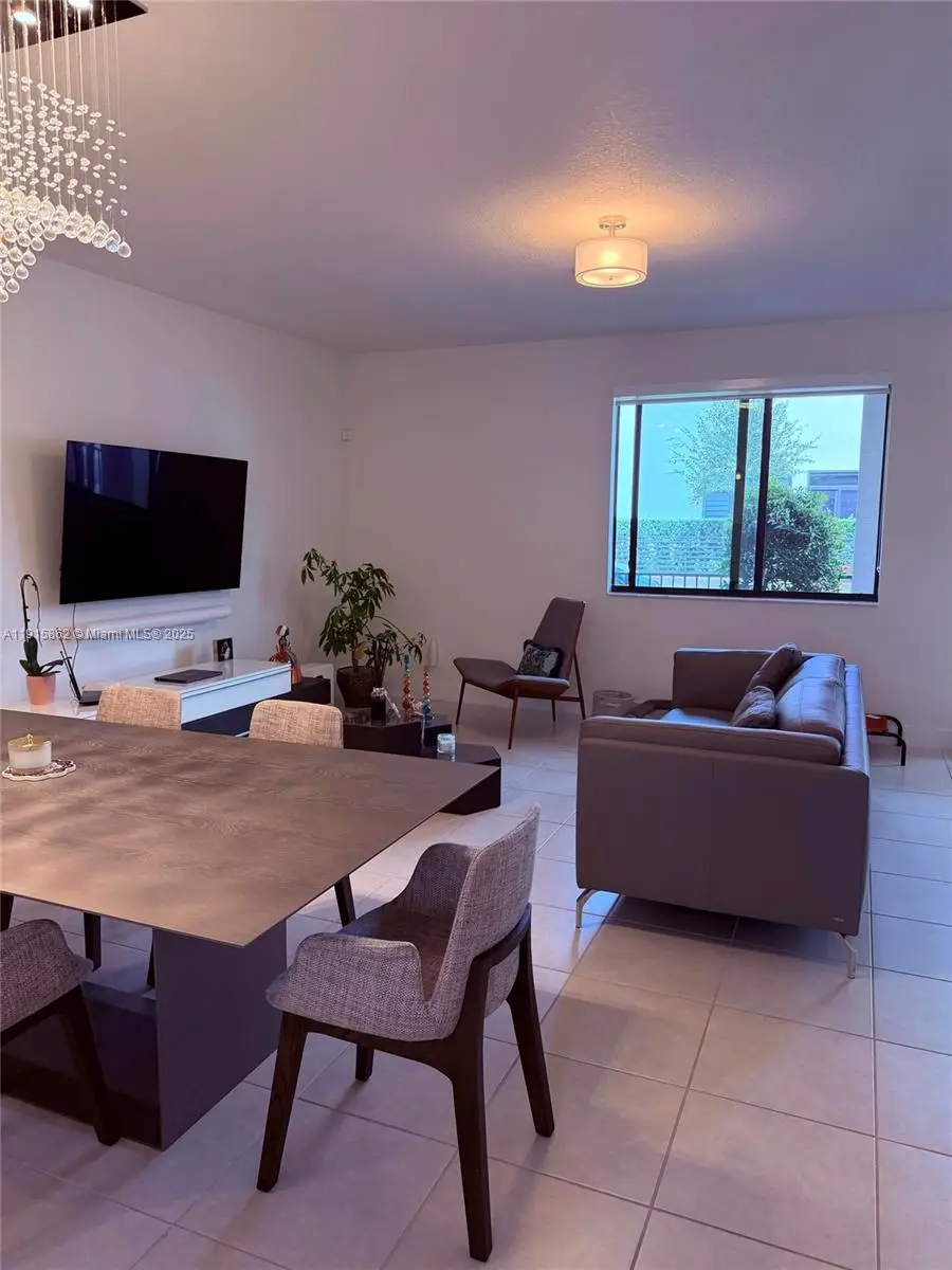 4624 NW 83rd Ave, Doral, FL 33166 - Image #3