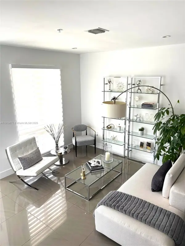 10265 NW 63rd Ter #210, Doral, FL 33178