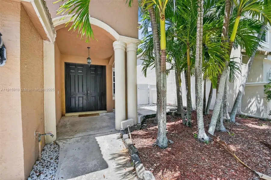 1579 Briar Oak Dr, Royal Palm Beach, FL 33411 - #2