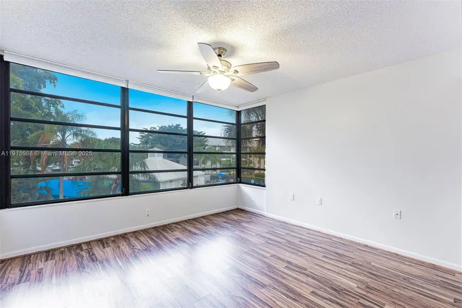 1719 Whitehall Dr #304, Davie, FL 33324 - Image #3