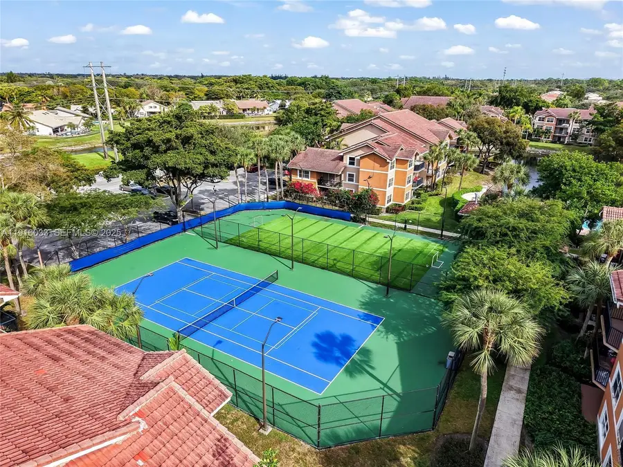 8901 Wiles Rd #103, Coral Springs, FL 33067 - Image #2