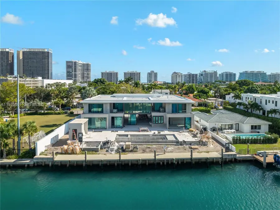 9540 Bay Dr, Surfside, FL 33154 - Image #2