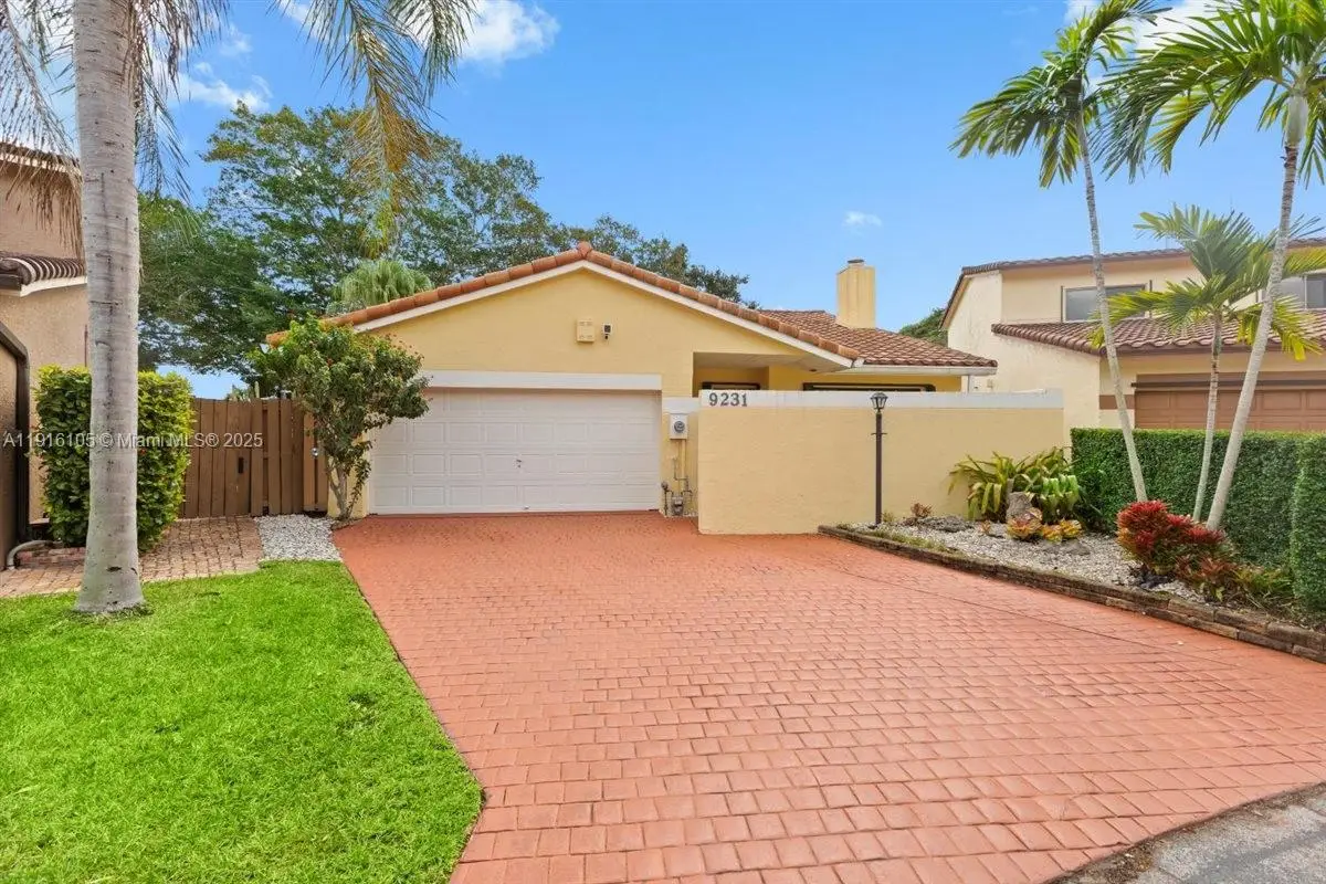 9231 SW 150th Ave, Miami, FL 33196 - Image #1