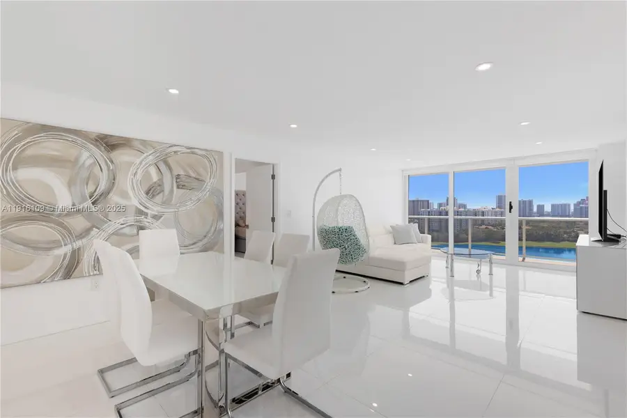 3701 N Country Club Dr #1805, Aventura, FL 33180 - Image #2