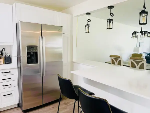 8941 S Hollybrook Blvd #103, Pembroke Pines, FL 33025