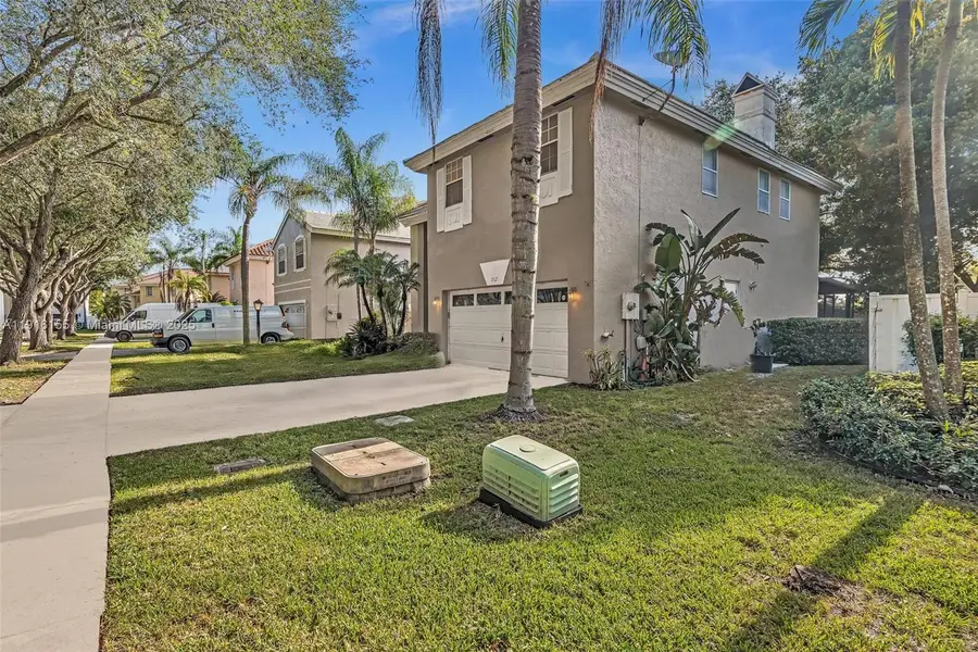 2927 Bogota Ave, Cooper City, FL 33026 - Image #2