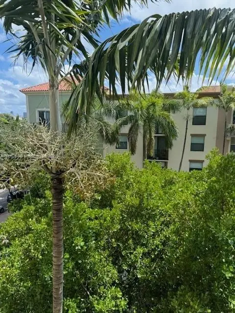 1919 Van Buren St #516A, Hollywood, FL 33020