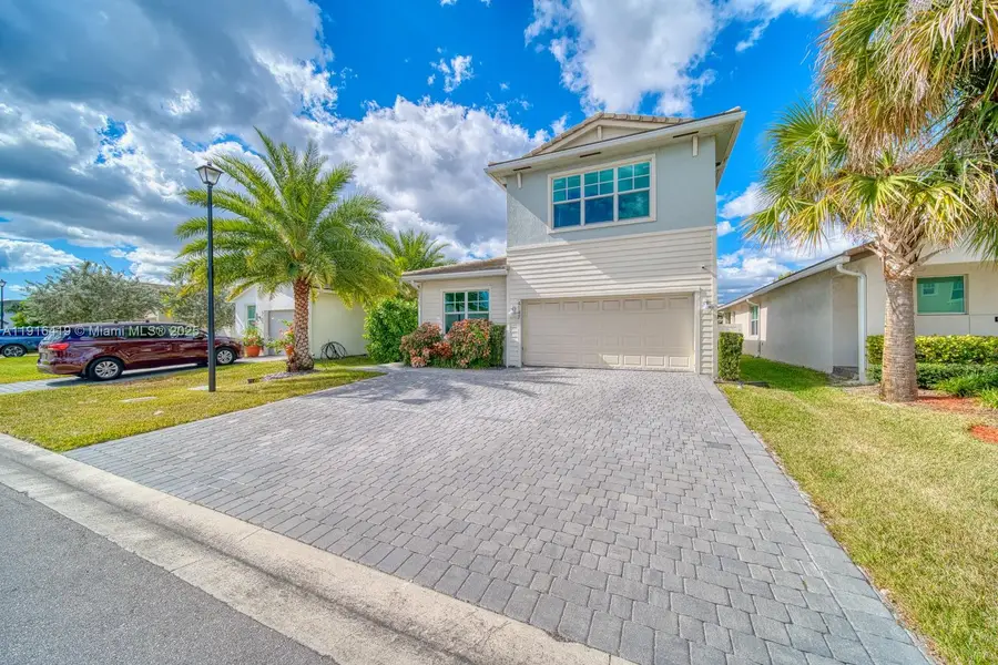 4147 Rosa Dr, Deerfield Beach, FL 33064 - Image #3