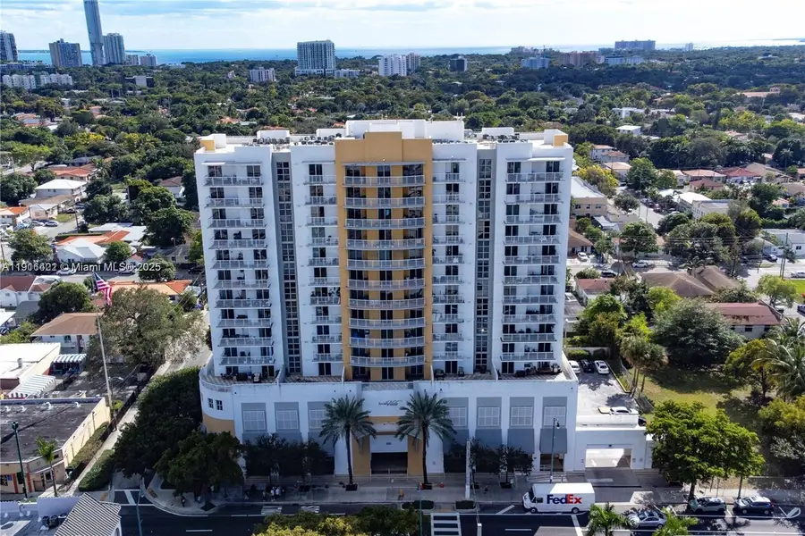 900 SW 8th St #1010, Miami, FL 33130 - Image #2