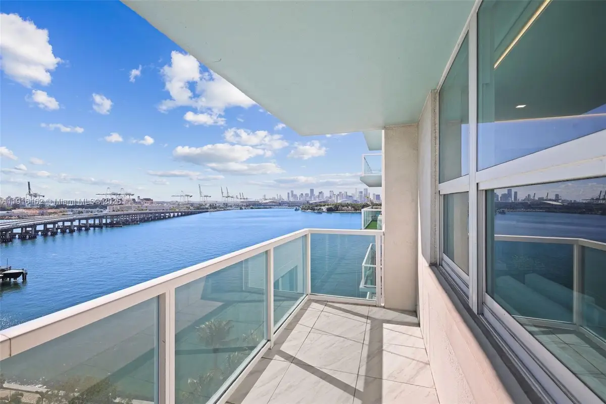650 West Ave #1002, Miami Beach, FL 33139 - Image #1
