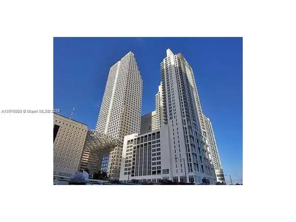 300 South Biscayne Blvd #3209, Miami, FL 33131