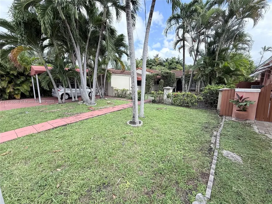 9125 Byron Ave, Surfside, FL 33154 - Image #3