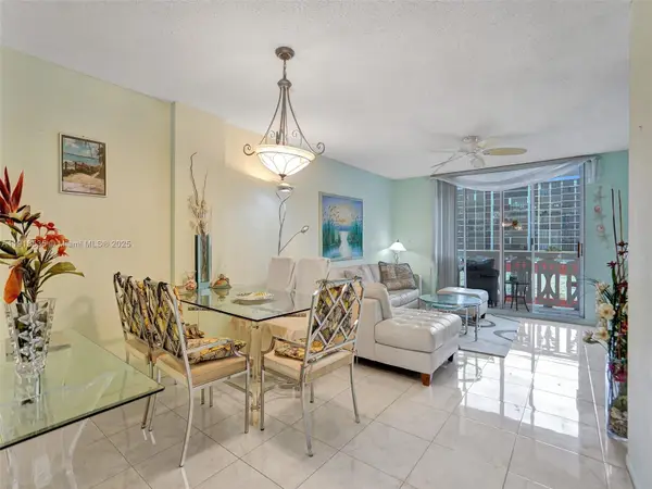 3113 S Ocean Dr #603, Hallandale Beach, FL 33009