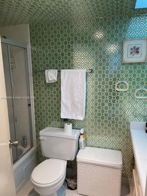 301 174th St #1605, Sunny Isles Beach, FL 33160 - Image #2