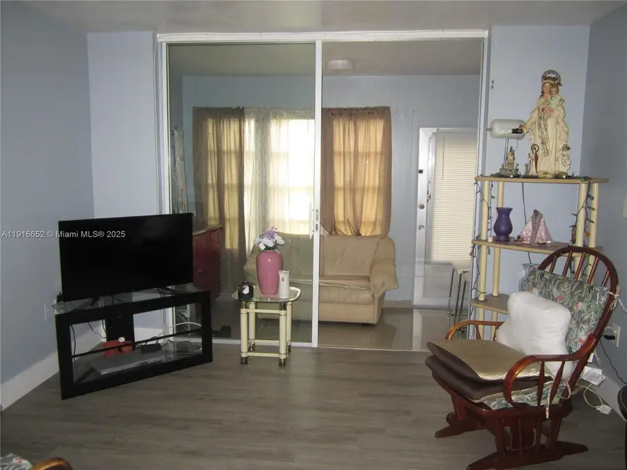 2751 E Sunrise Lakes Dr #108, Sunrise, FL 33322 - Image #3