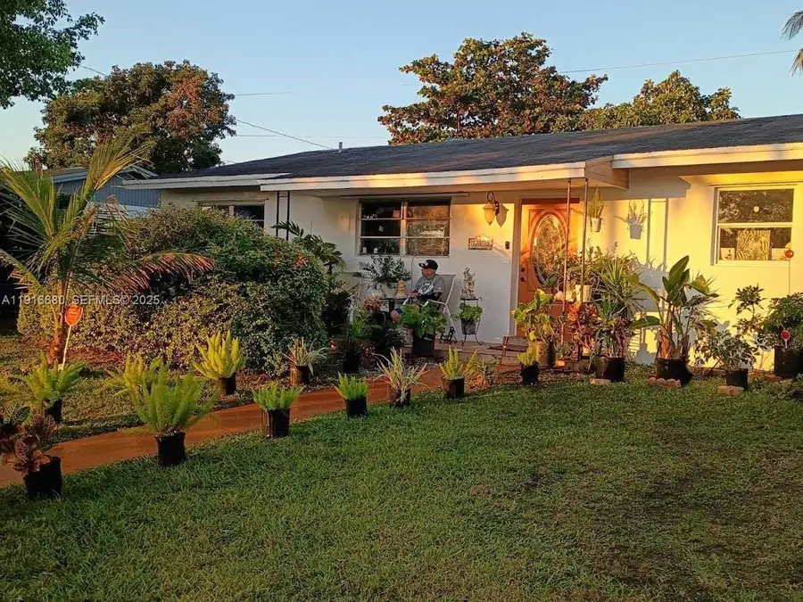 Address Withheld By Seller, Miami, FL 33177 - Image #2