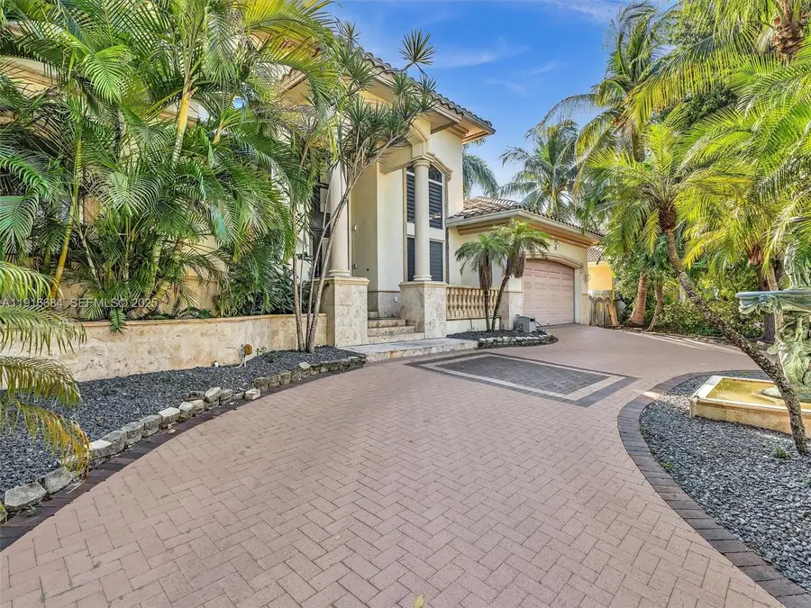 922 Washington St, Hollywood, FL 33019 - Image #3