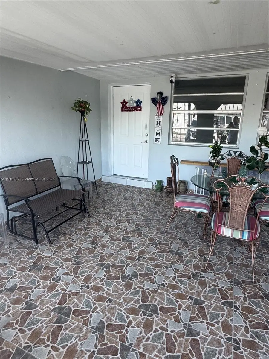 11012 SW 4th St, Sweetwater, FL 33174 - Image #3