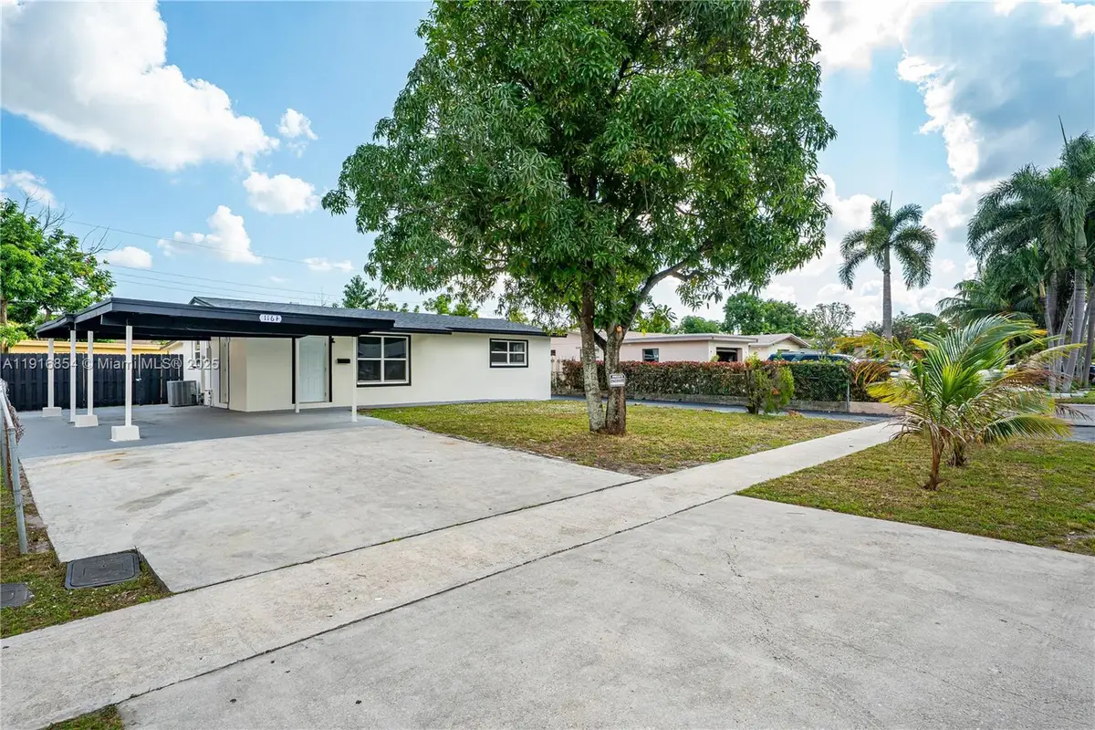 1164 NW 45th Ave, Lauderhill, FL 33313 - Image #1