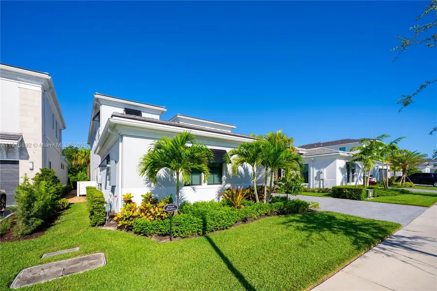 13402 Artisan Cir, Palm Beach Gardens, FL 33418 - Image #3