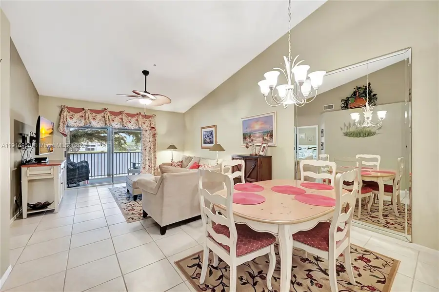 6496 Huntington Lakes Cir #201, Naples, FL 34119 - Image #2