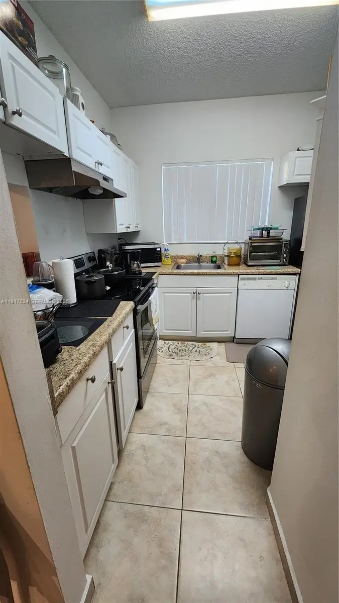 601 Cypress Lake Blvd #K14, Deerfield Beach, FL 33064 - Image #2