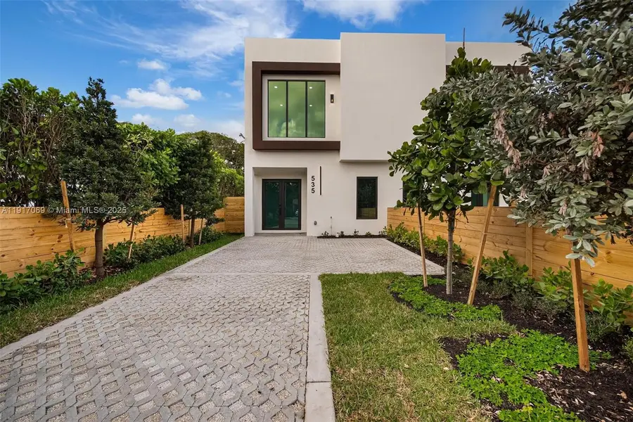 535 NW 52nd St, Miami, FL 33127 - Image #2