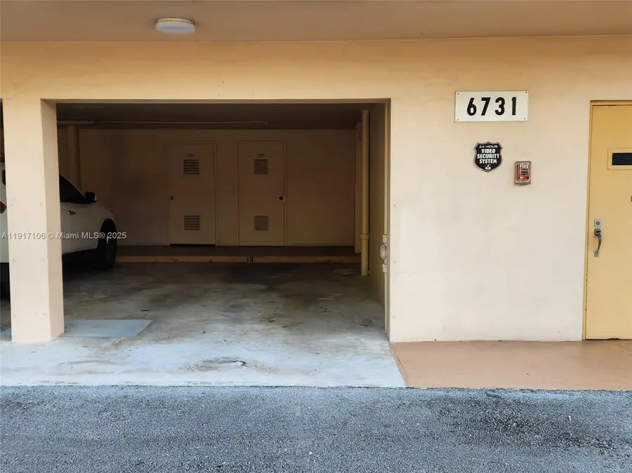 6731 Cypress Rd #411, Plantation, FL 33317 - Image #2