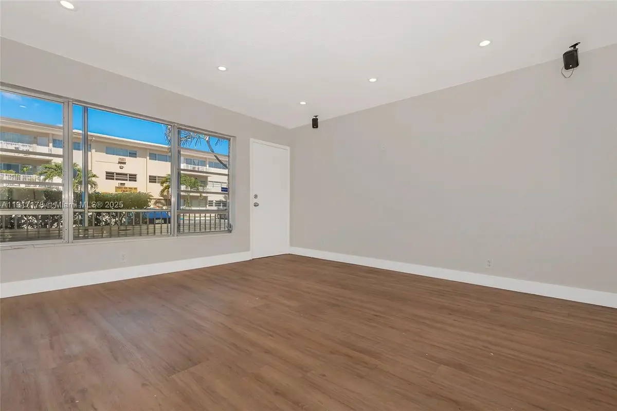 16800 NE 15th Ave #115, Miami, FL 33162 - Image #1