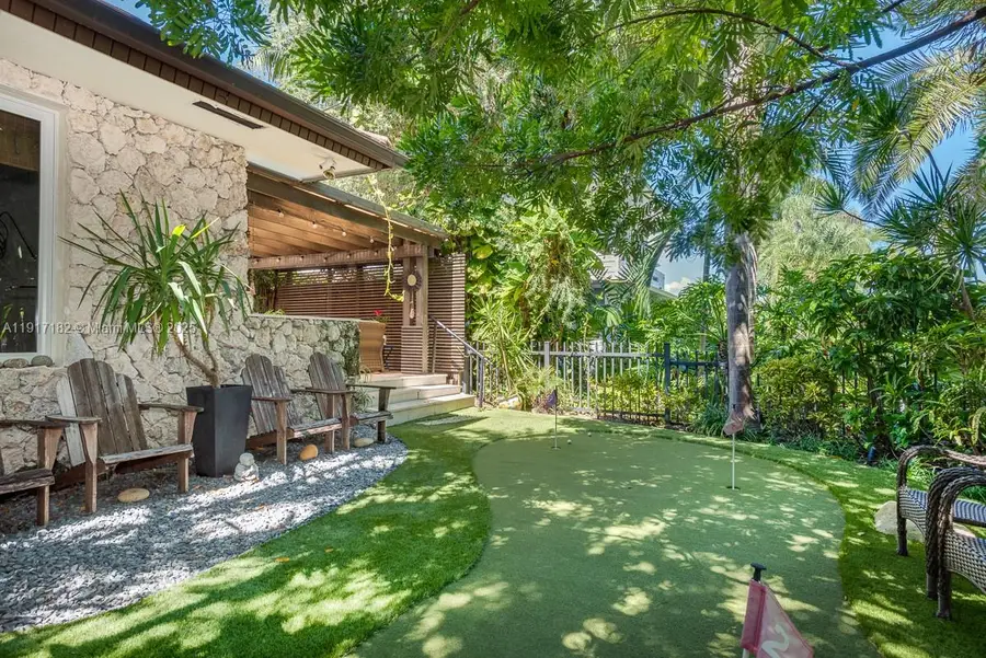 9400 E Broadview Dr, Bay Harbor Islands, FL 33154 - Image #3