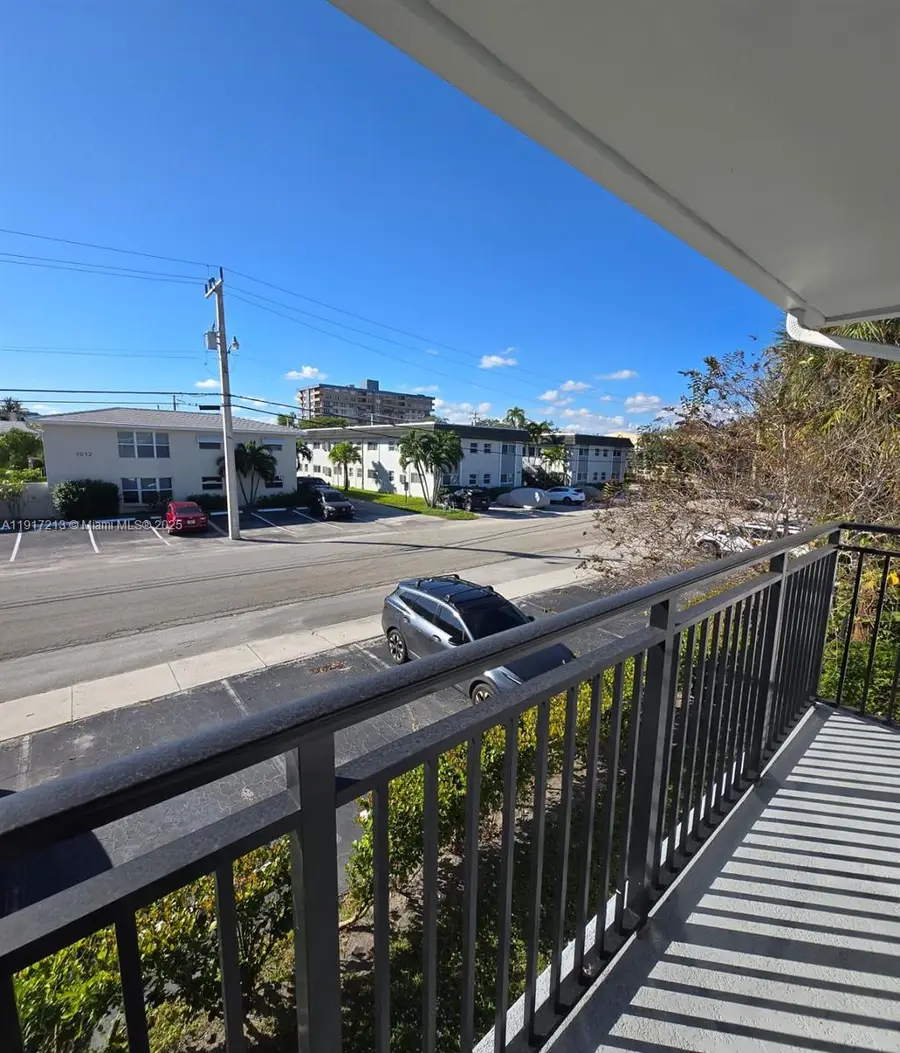 1025 SE 15th St #9C, Fort Lauderdale, FL 33316 - Image #3