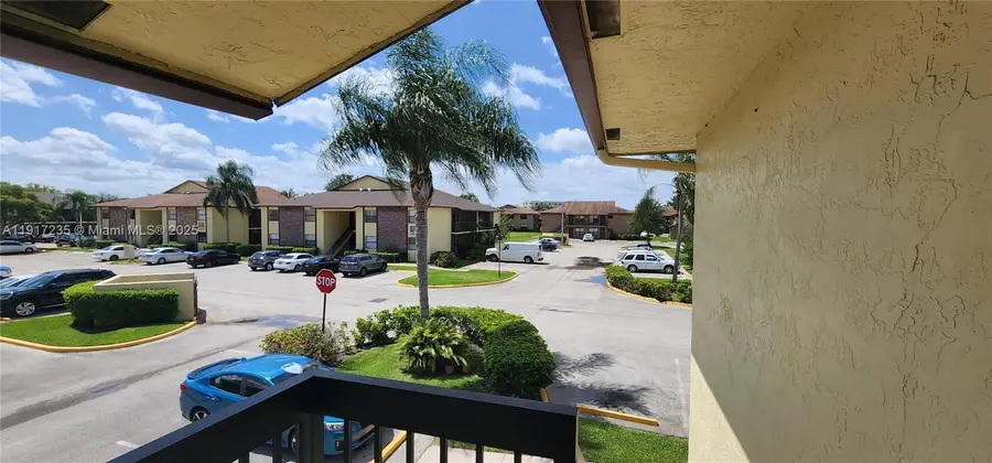 10029 Winding Lake Rd #201, Sunrise, FL 33351 - Image #3