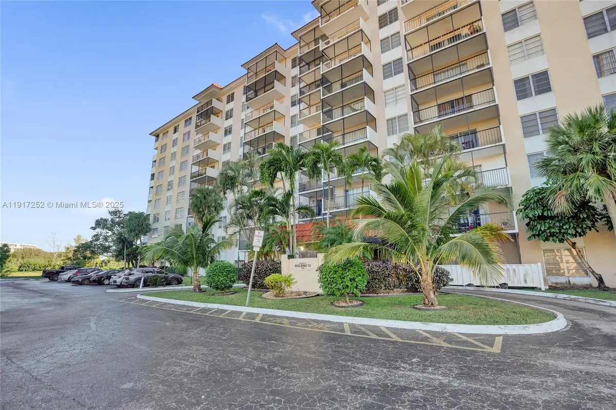 4164 Inverrary Dr #305, Lauderhill, FL 33319 - Image #1