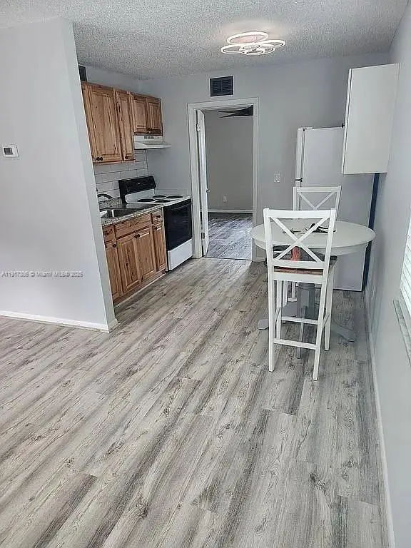 333 SE Martin Ave #4-4, Stuart, FL 34996