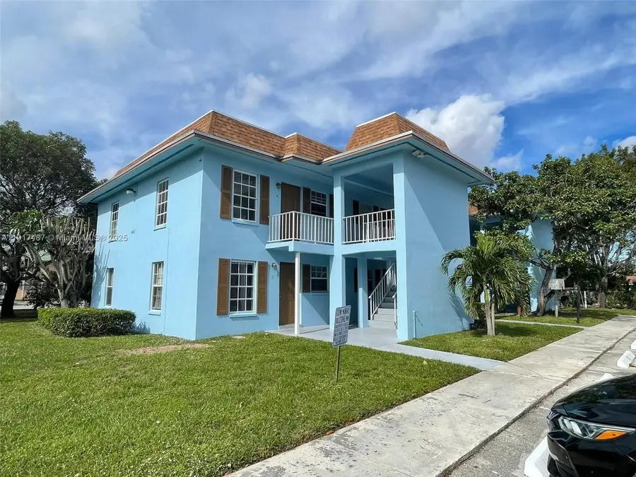 4951 Wedgewood Way #6, West Palm Beach, FL 33417 - Image #2