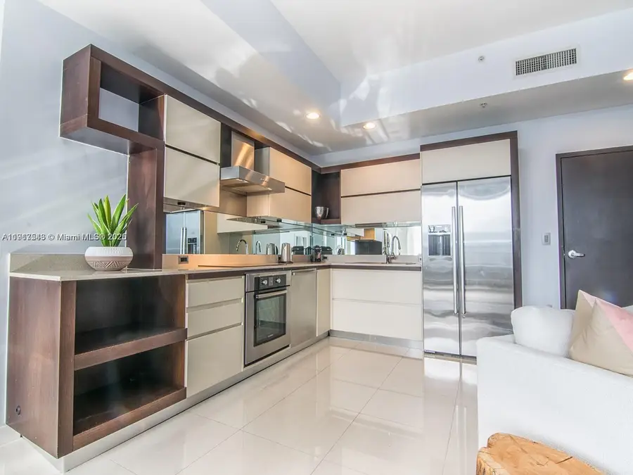 2100 Park Ave #406, Miami Beach, FL 33139 - Image #3