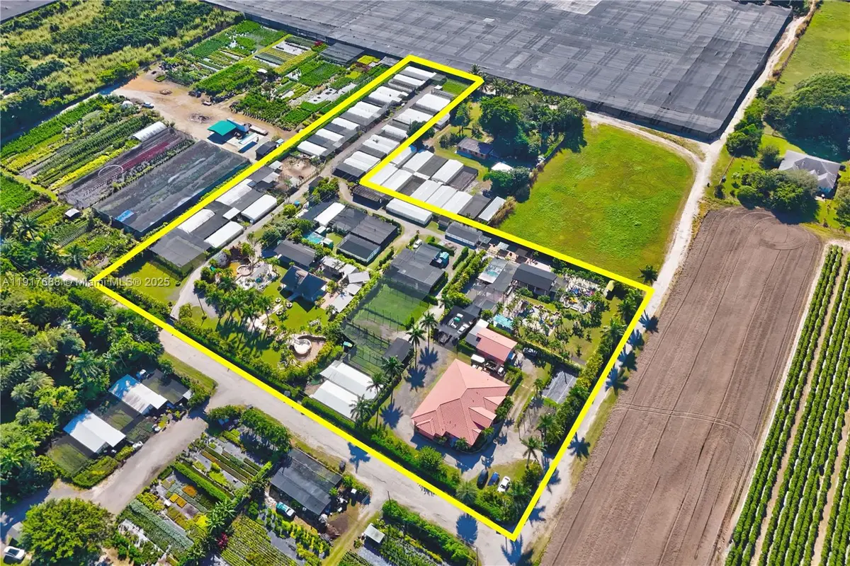 20455 SW 154th Ave, Miami, FL 33187 - Image #1