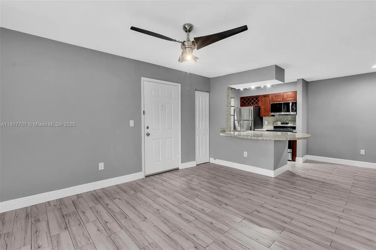 Address Withheld By Seller, Miami, FL 33176 - #1