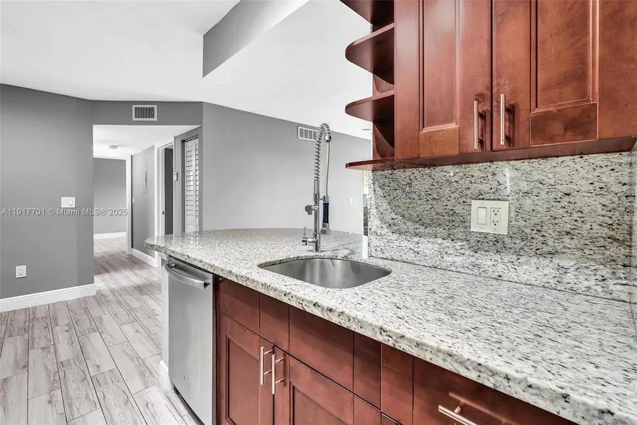 Address Withheld By Seller, Miami, FL 33176 - #3