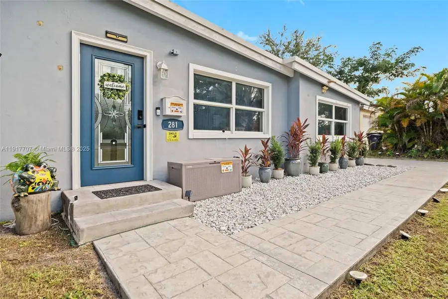 281 Iroquois St, Miami Springs, FL 33166 - Image #3