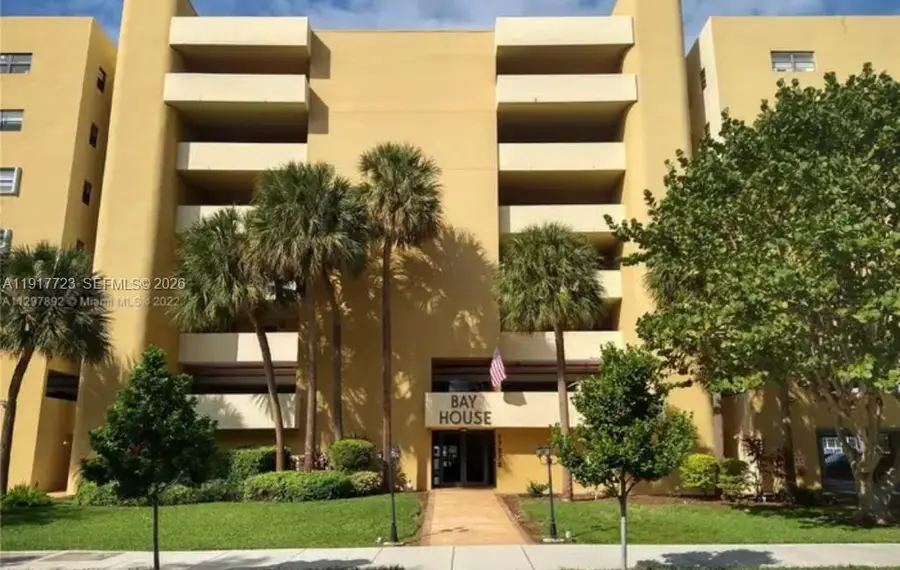 17878 N Bay Rd #507, Sunny Isles Beach, FL 33160 - #2