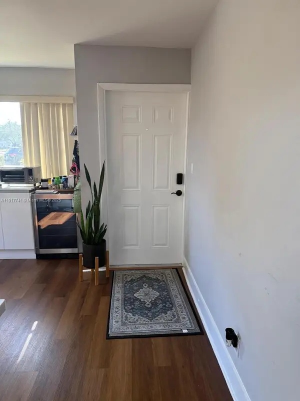 8123 Lagos De Campo Blvd #A-2, Tamarac, FL 33321