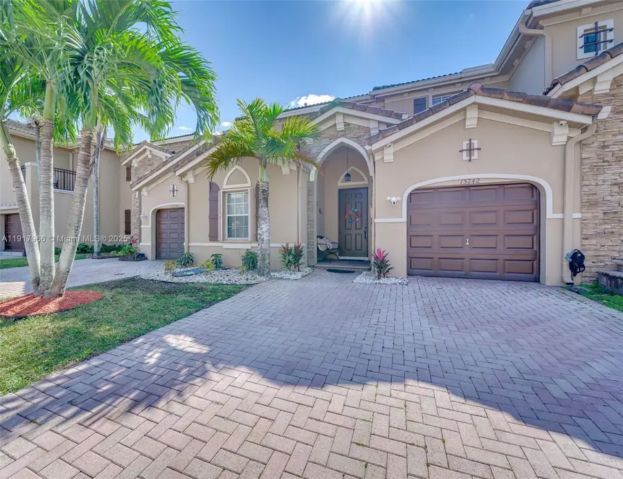 15242 SW 8th Way, Miami, FL 33194 - Image #3